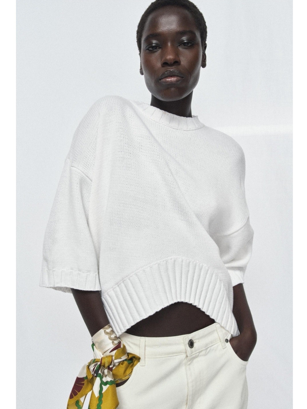 White Women's Cropped Knit Sweater